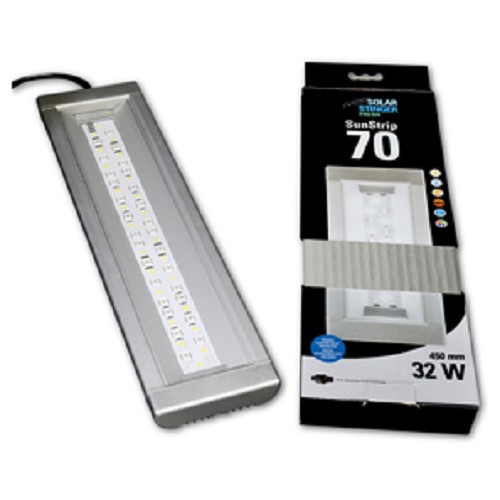 • Stylish, slim aluminum design
• End caps made of tough ABS plastic
• PC (polycarbonate) lens board
• No infrared or ultraviolet radiation
• Environmentally friendly by using environmentally friendly materials
• Free of mercury
• Operation with low-voltage technology
• Approx. 35,000 hours average life
• Dimmable via 1-10 V - Interface
• Low heat generation
• Available in lengths from 20 - 140cm
• Various mounting options available as
accessory